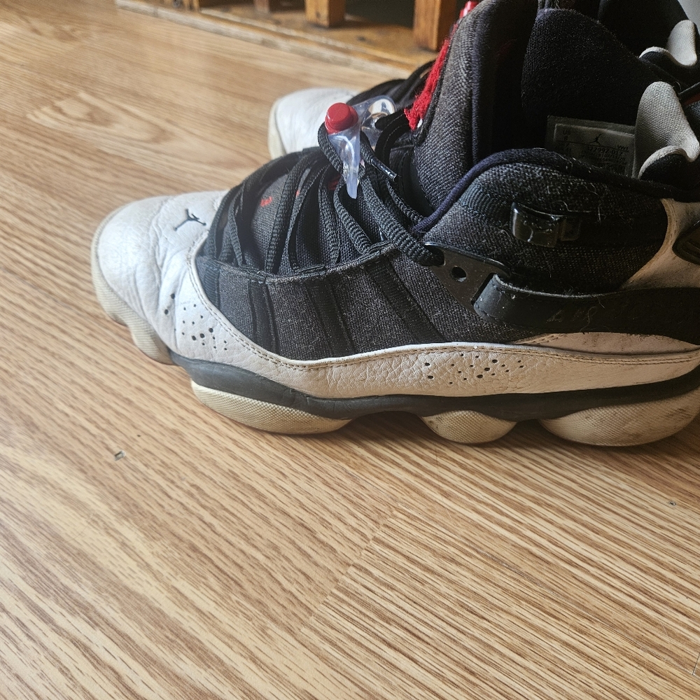 Jordan 6 rings, size 8